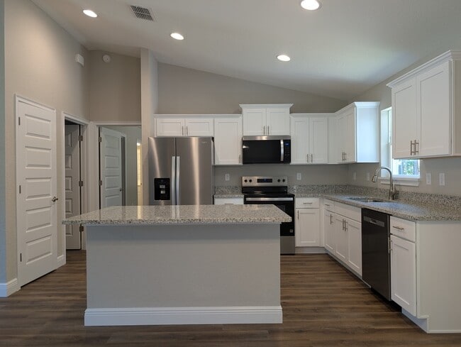 Photo - 132 Cedar Rd