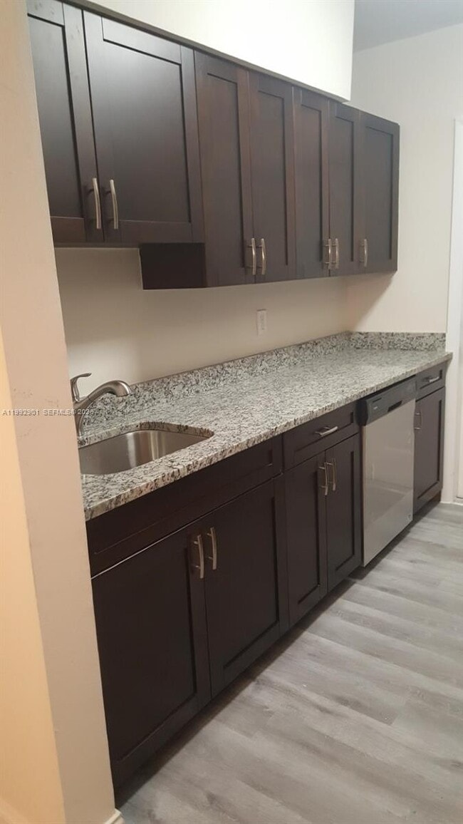 Photo - 265 SW 7th St Unit 1