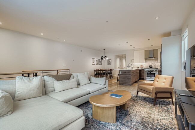 Building Photo - Luxury Flatirons View Retreat w/ Rooftop Deck