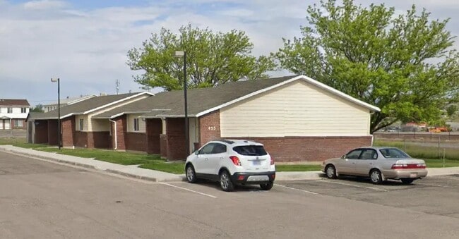 Photo - 455 N Main St