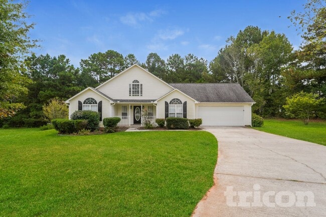 Building Photo - 2051 Meadowglen Ln