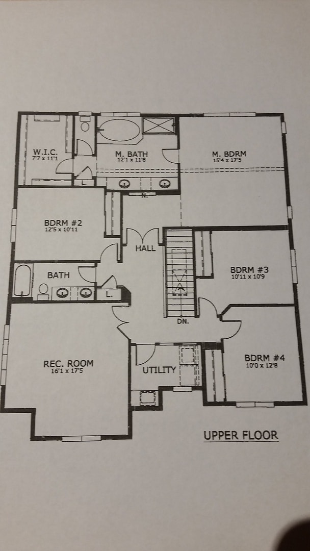 Photo - Amazing 4 beds, 2 dens, 2.75 baths in Kirkland.  Minutes to Microsoft/Costco