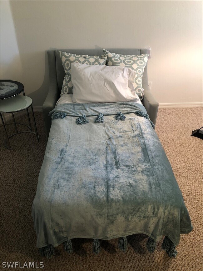 Photo - 27121 Oakwood Lake Dr