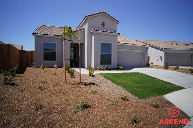 Stunning Newly Built Home- MOVE IN SPECIAL!!! - Stunning Newly Built Home- MOVE IN SPECIAL!!!