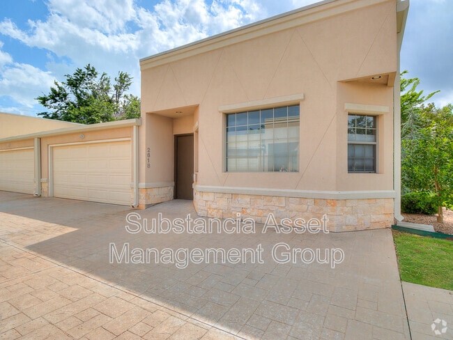 Building Photo - 2618 NW 50th St Rental