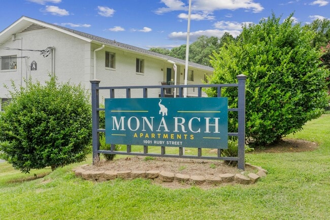 Photo - Monarch Apartments