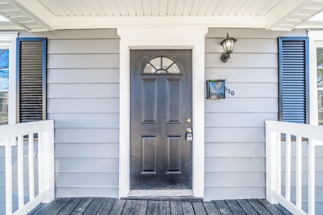 Photo - 1610 Shiloh Pl