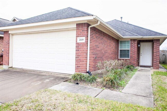 Photo - 2119 Timur Way