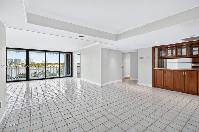 Photo - 1 Grove Isle Dr Unit 506