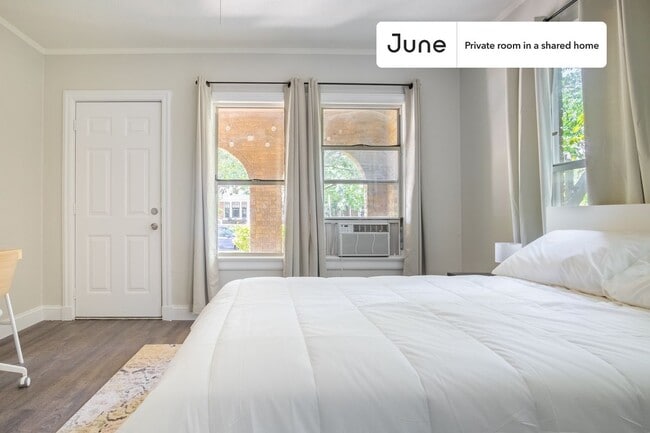 Photo - Room in Shared 4 bed/2 bath home Unit B