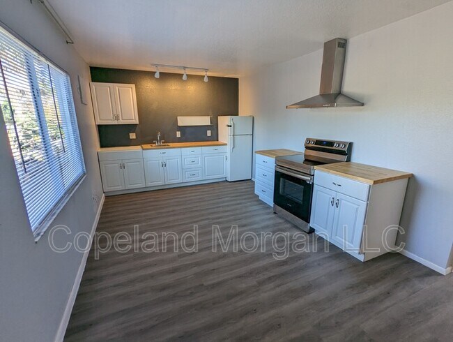 Photo - 4925 2nd Ave S