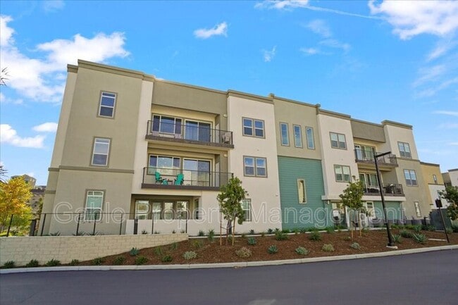 Building Photo - 27410 N Merlin Pl