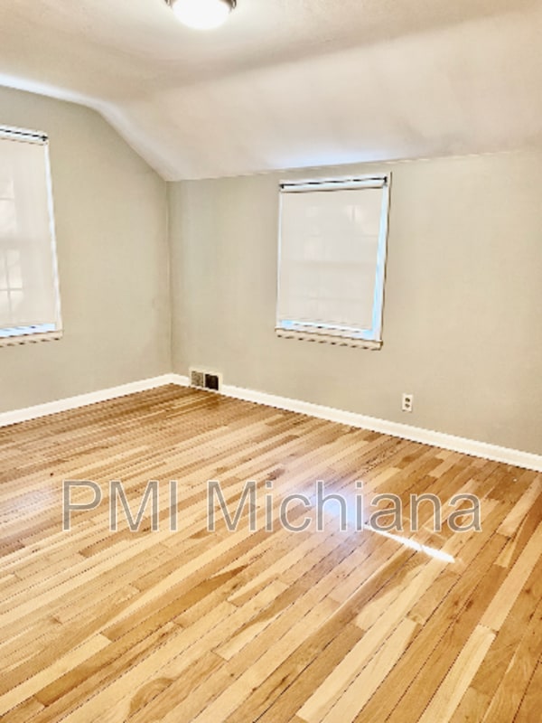 Photo - 1311 E Monroe St