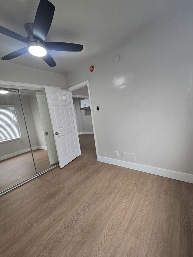 10965 S Figueroa St Unit 10