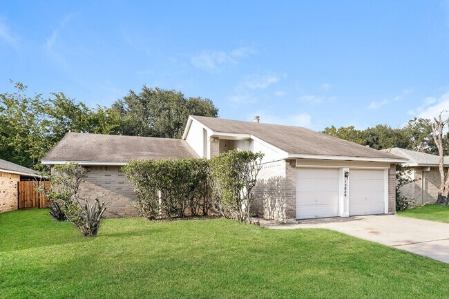 Photo - 13526 Hampton Falls Dr