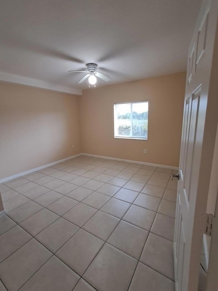 Photo - 1157 Golden Lakes Blvd Unit 614