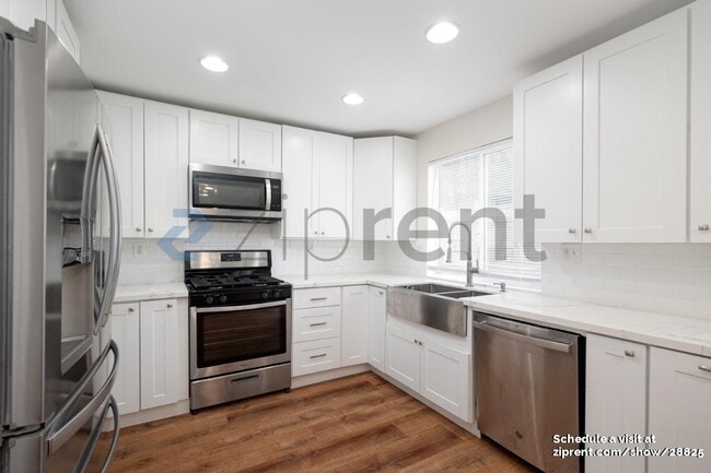 Photo - 4709 Lanai Way