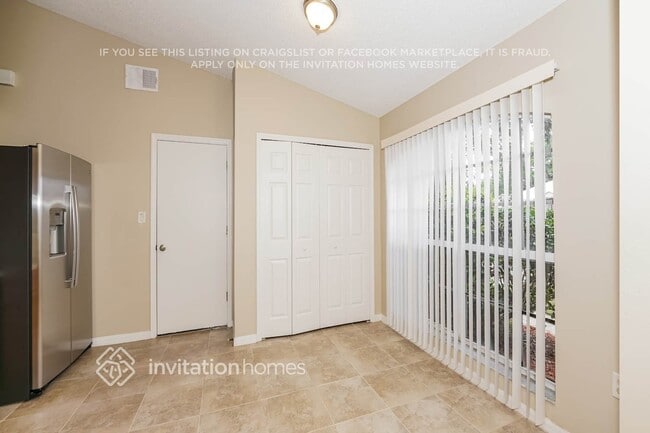 Photo - 7314 Carillon Ave