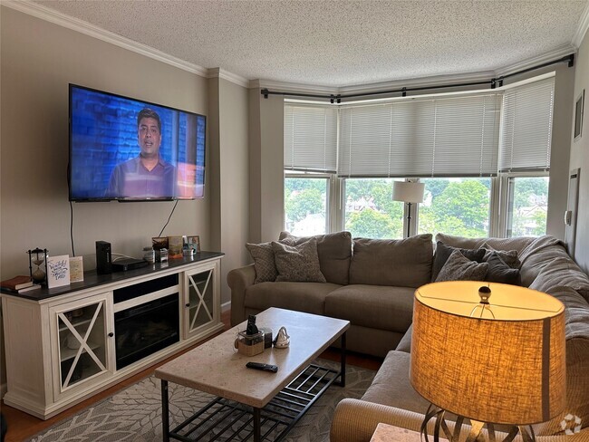 Building Photo - 300 Mamaroneck Ave Unit 626 Rental
