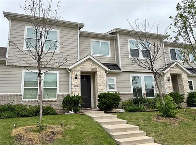 Building Photo - 1325 Creekbank Dr