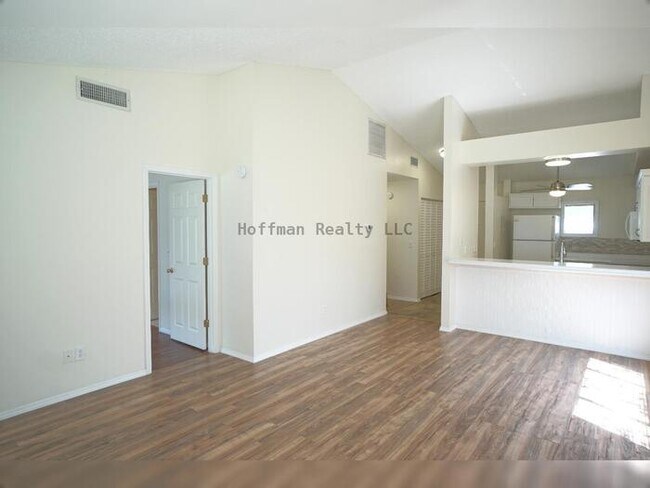 Photo - 2-Bed, 2-Bath Condo in Meadowood Community Temple Terrace Unit 0