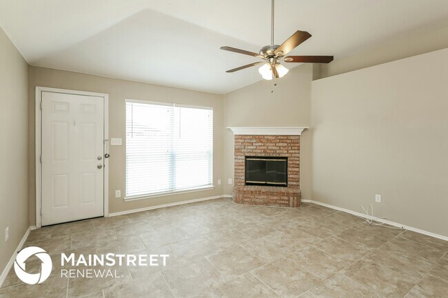 Photo - 1524 Powder Horn Ln