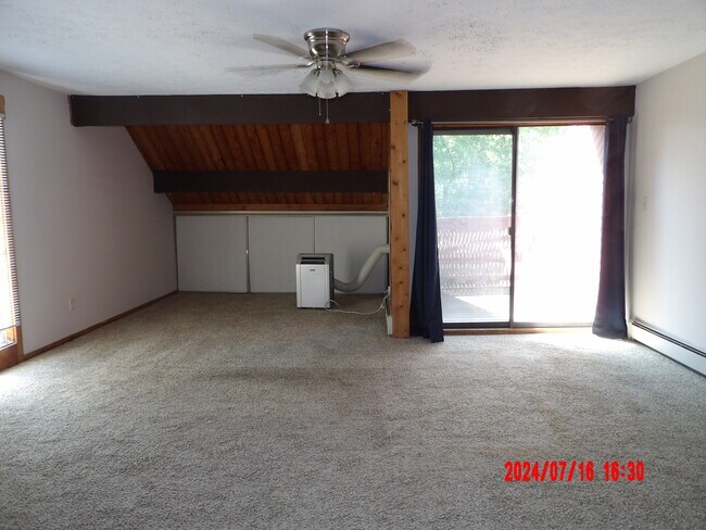 Photo - 1561 Treetop Trail Unidad A