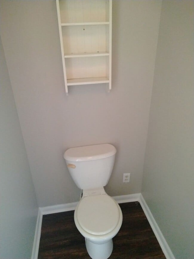 Photo - FOR RENT