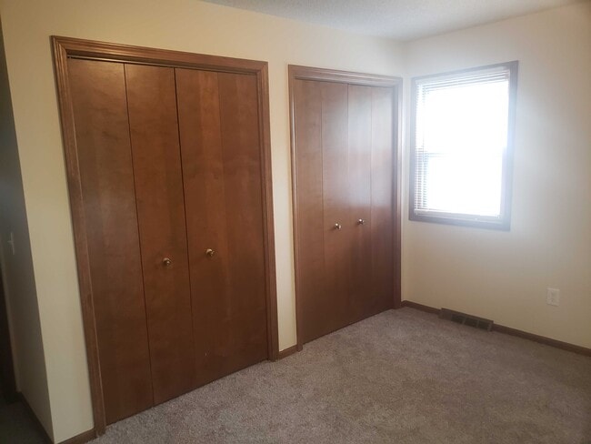 Photo - 1935 Greenfield Ave SW