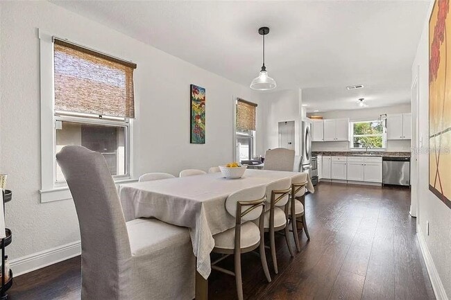 Photo - 469 38th Ave N