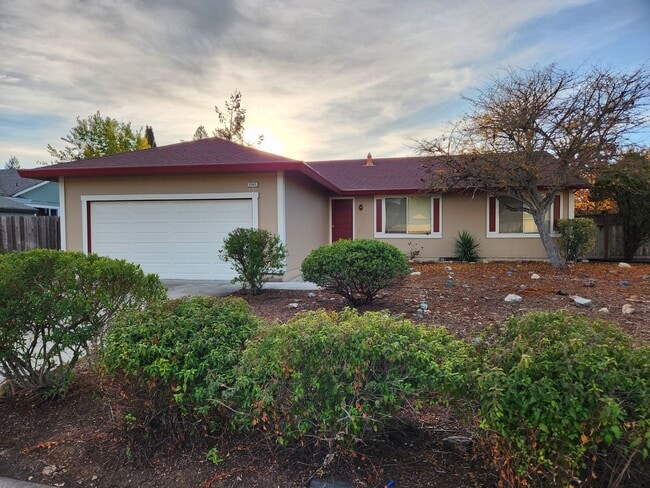 Building Photo - 5345 Eagan Ct