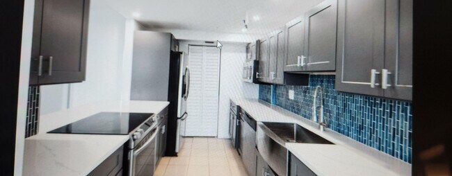 Building Photo - 859 Jeffery St Unit 509