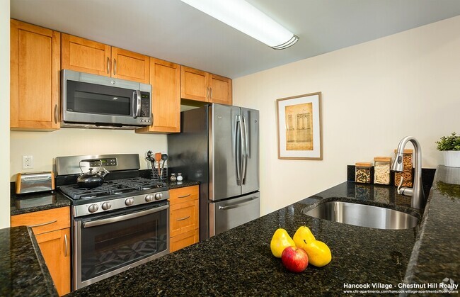 Building Photo - 53 Thornton Rd Unit 1 Rental