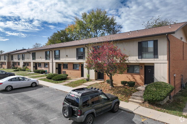 Building exterior - Riverwind at Chatham Park Drive Rental