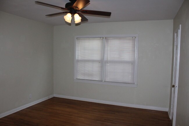 Photo - 3306 28th St