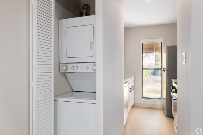 Photo - Village Park Apartments