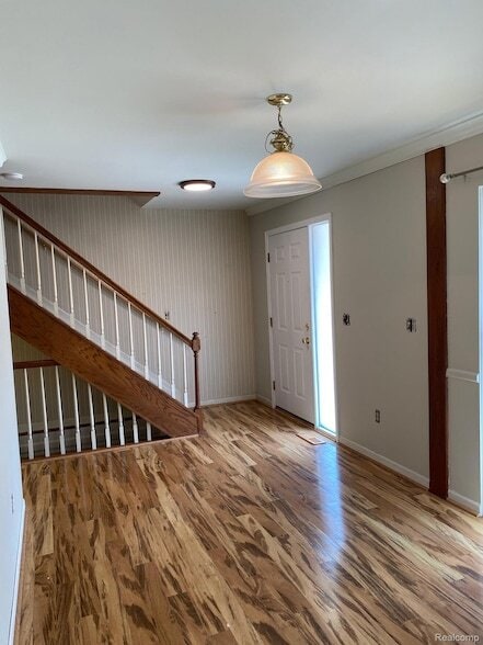 Photo - 629 Oakbrook W Unit 18