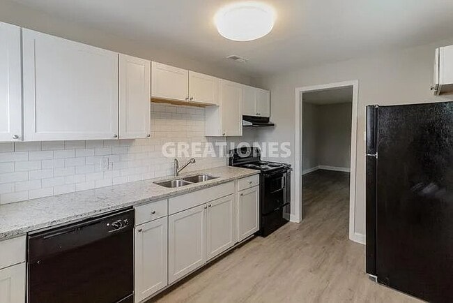 Photo - 1324 Creel St