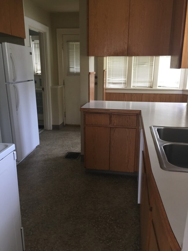 Photo - Charming Vintage Home for Rent in Camas!