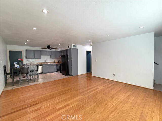 Photo - 1434 Highland Ave Unit 8