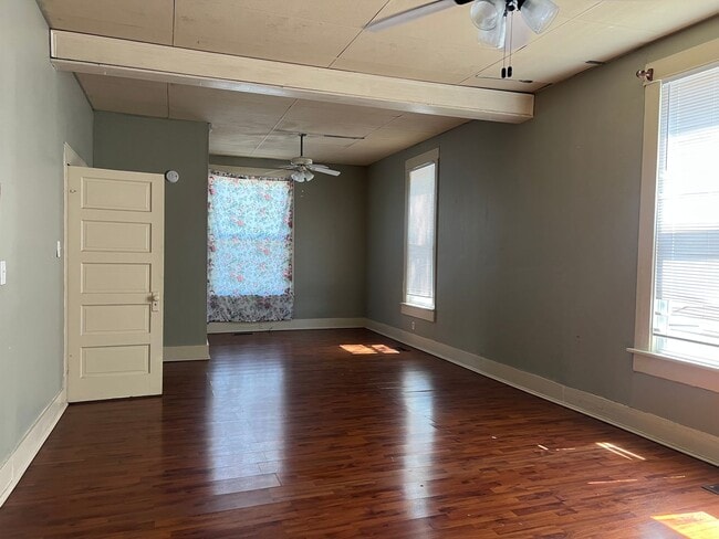 Photo - 1728 Highland Ave