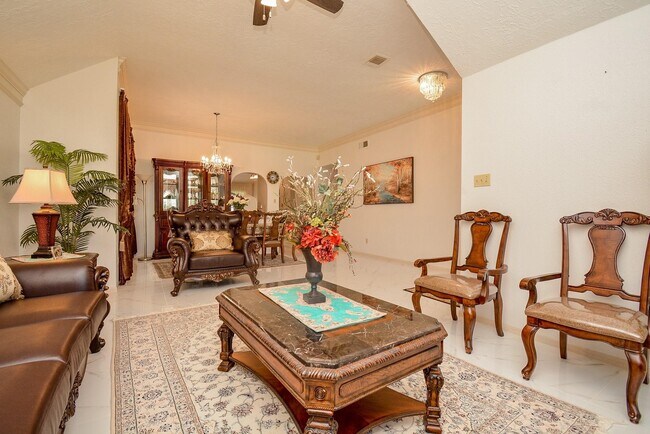 Photo - 14823 Redwood Bend Trail