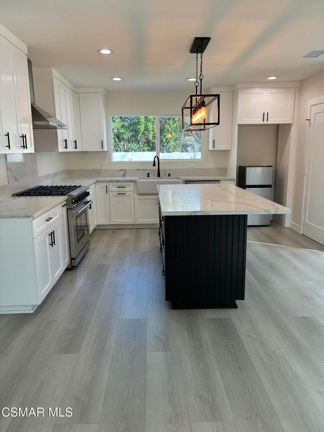 Photo - 4900 Stern Ave