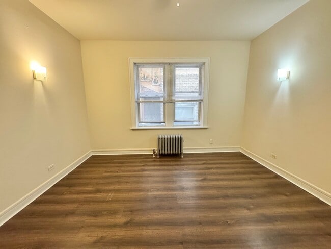 Photo - 6912 N Lakewood Ave