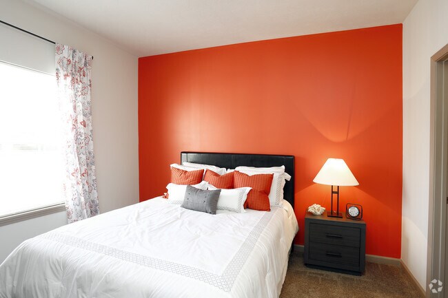 2nd Bedroom