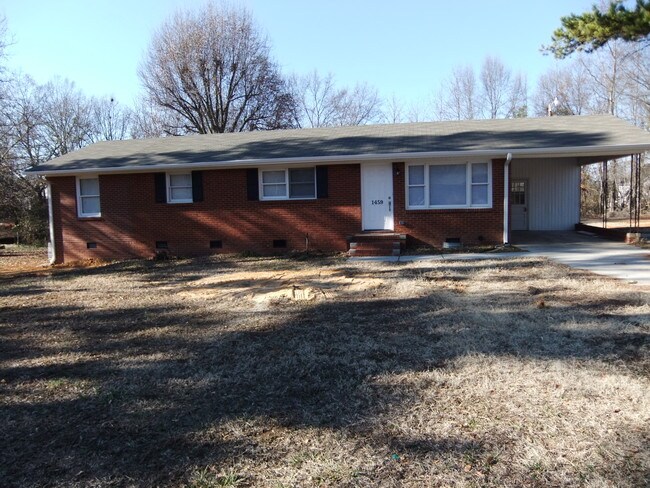 Front - 1459 Legion Rd