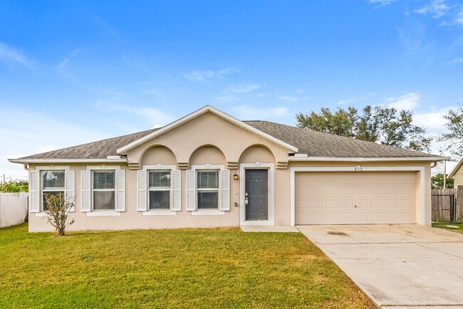 Building Photo - 813 Albi Ct