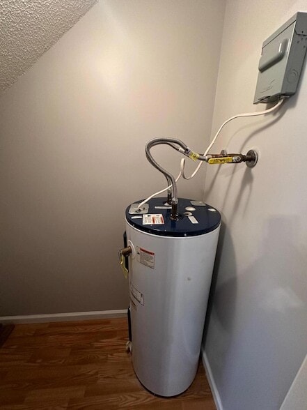 Photo - 1230 Village Way