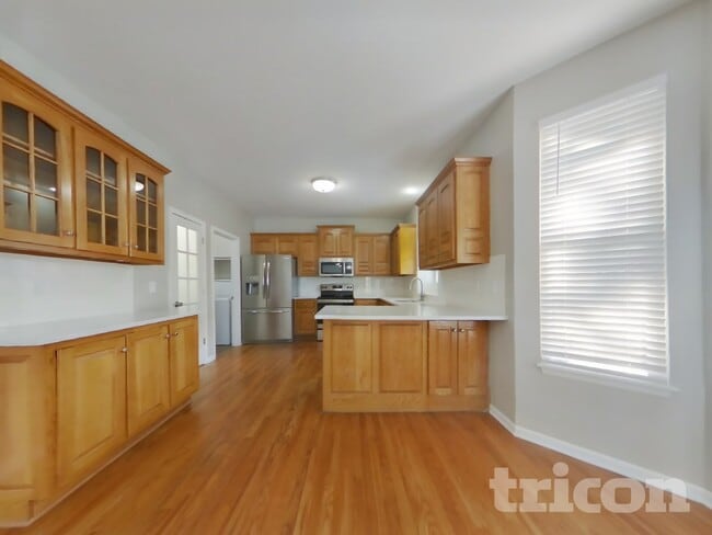 Photo - 2220 Makayla Ln