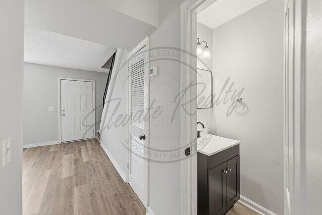Photo - Two Bedroom Townhouse with Updates in North Nashville!